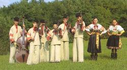 Boleráz-Folklórny súbor Brezinka